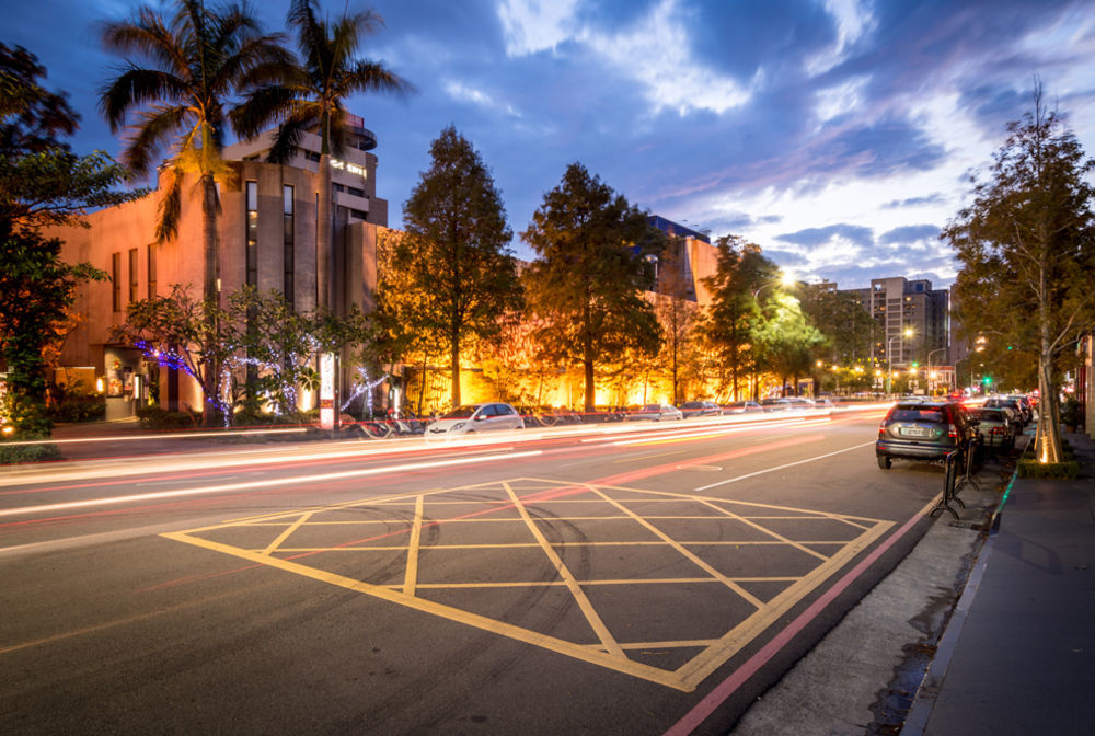 Sunshine Motel Đài Trung Ngoại thất bức ảnh