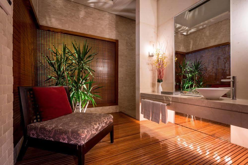 Sunshine Motel Đài Trung Ngoại thất bức ảnh